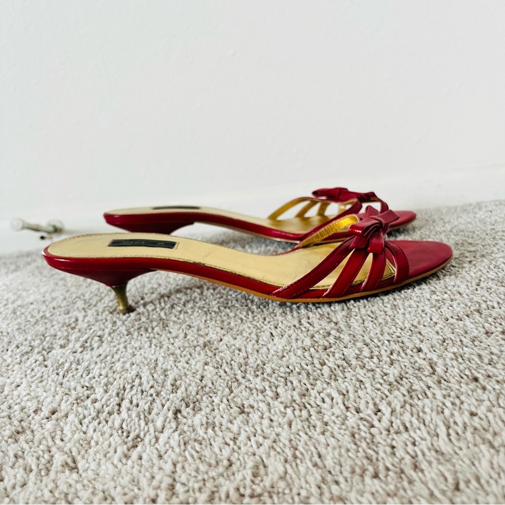 Zara Red & Gold Summer Leather Sandals with 1.5 inches Heels - Picture 8 of 8